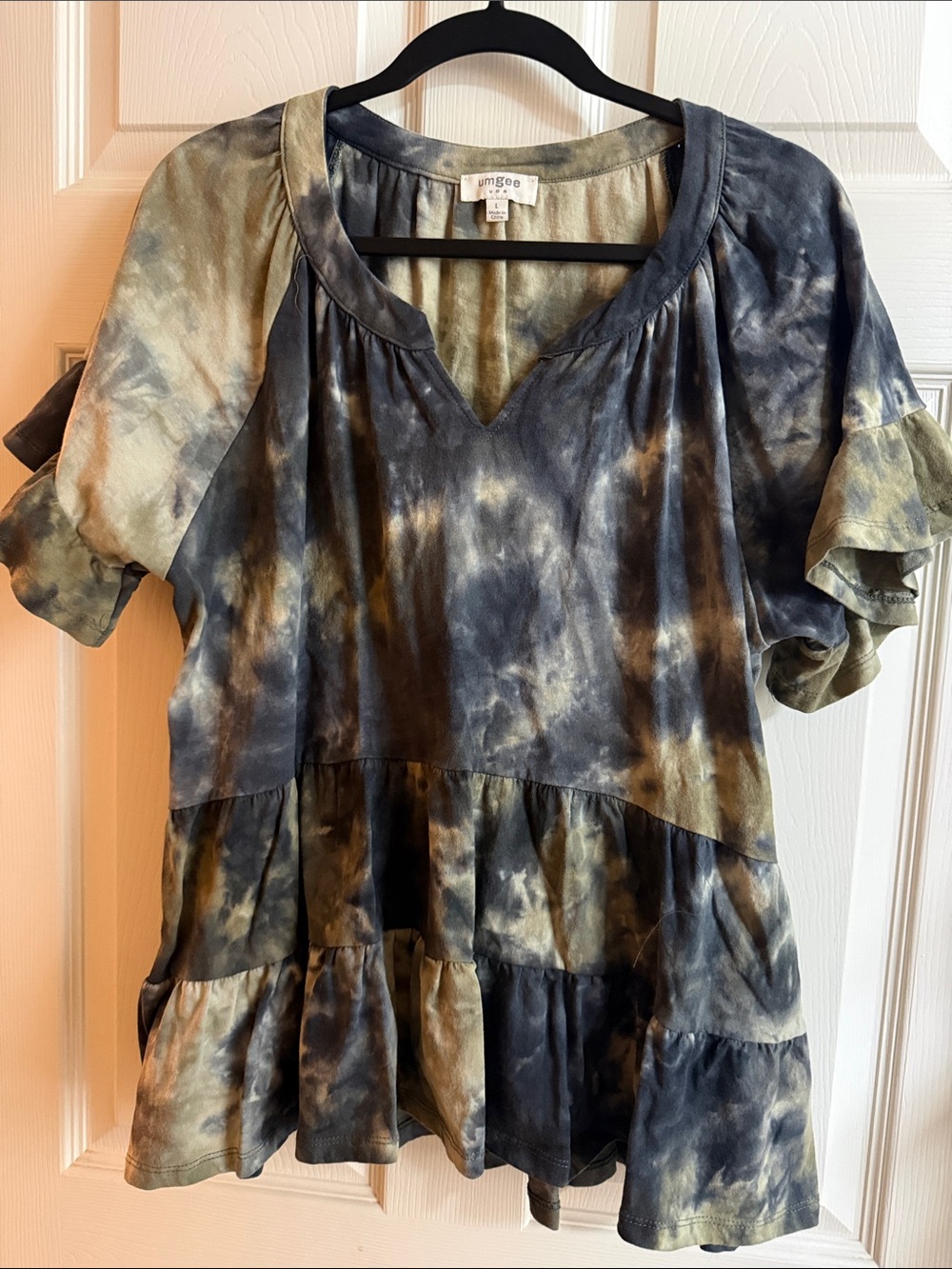 Umgee Boho-Style Olive & Navy Tie-Dye V-Neck Ruffle Peplum Blouse
